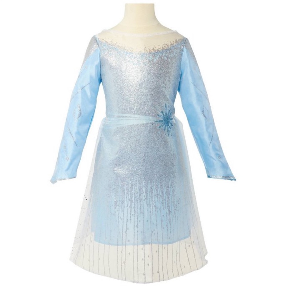 Elsa’s “magic” Frozen Dress up Halloween Costume